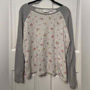 Liz Claiborne Heather Gray and Pink Floral Long Sleeve Comfy Tee